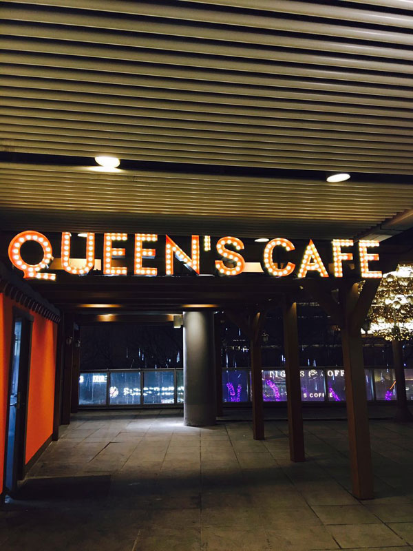 queens-cafe-10